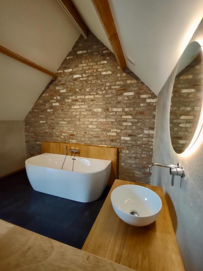 Nachtegael Hoekhuis, Knusse Woning Met Prachtig Vergezicht